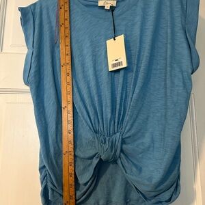 NWT Elan Sleeveless Tee with Tie Front